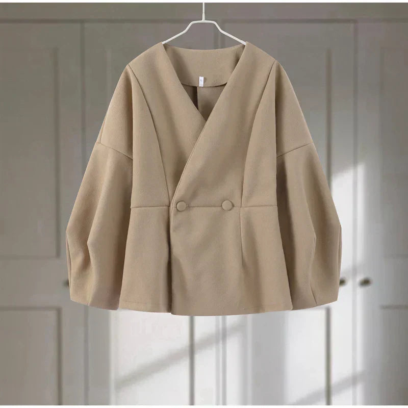 סט שני חלקים צמרי בעיצוב מלכותי חצאית מידי ובלייזר - Reina